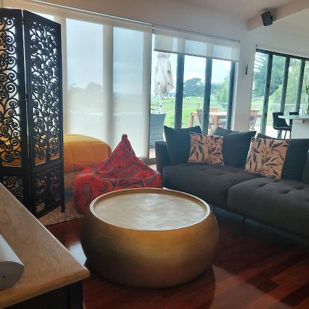 Sunshine Valley Apartment Auckland Bagian luar foto